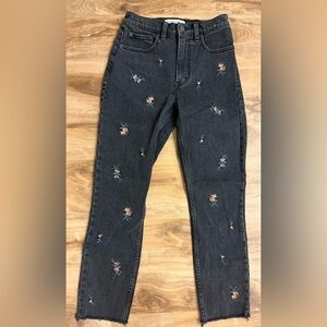 Abercrombie & Fitch The Skinny High Rise Floral Embroidered Pants - Size 25
